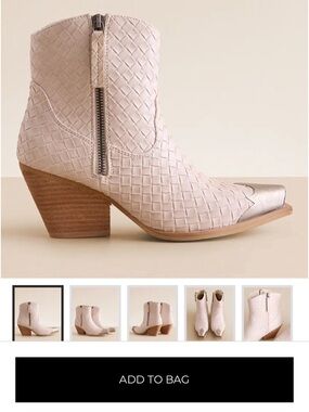 Very G Ankle Boots